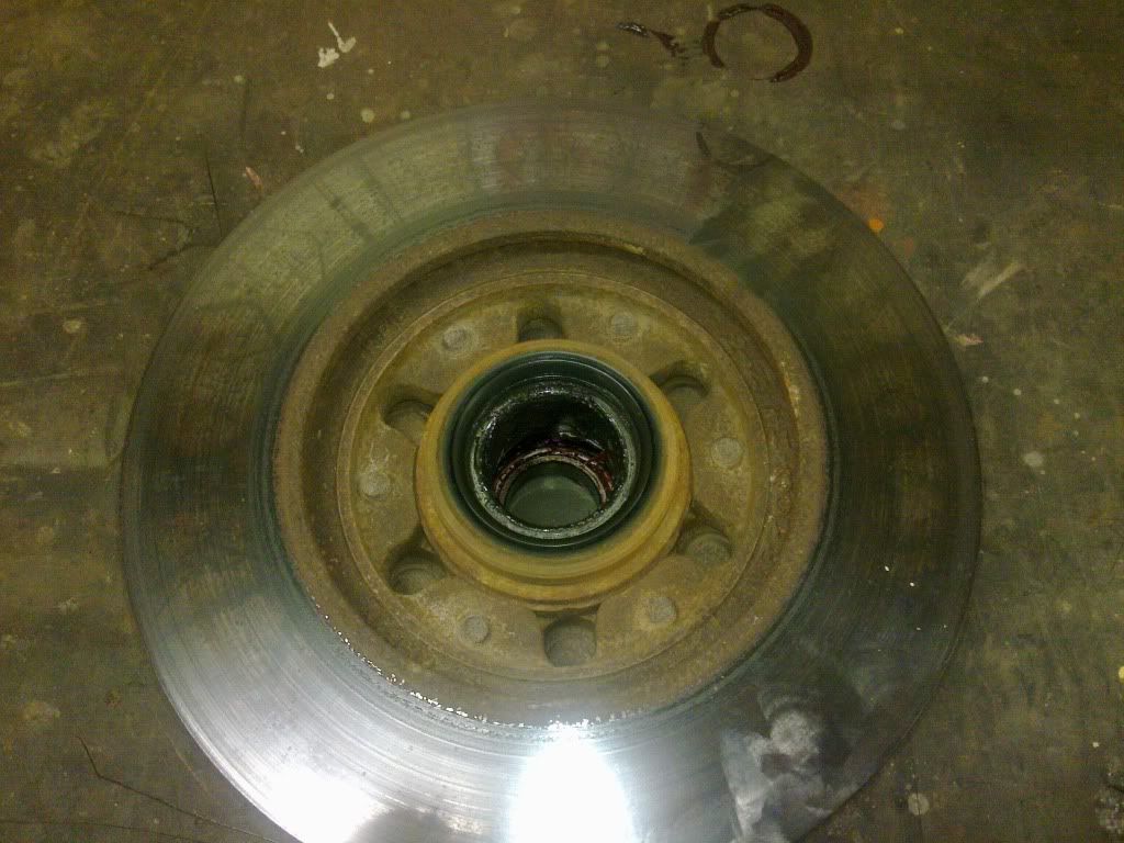 Replacing GU wheel bearings. Patrol 4x4 Nissan Patrol Forum